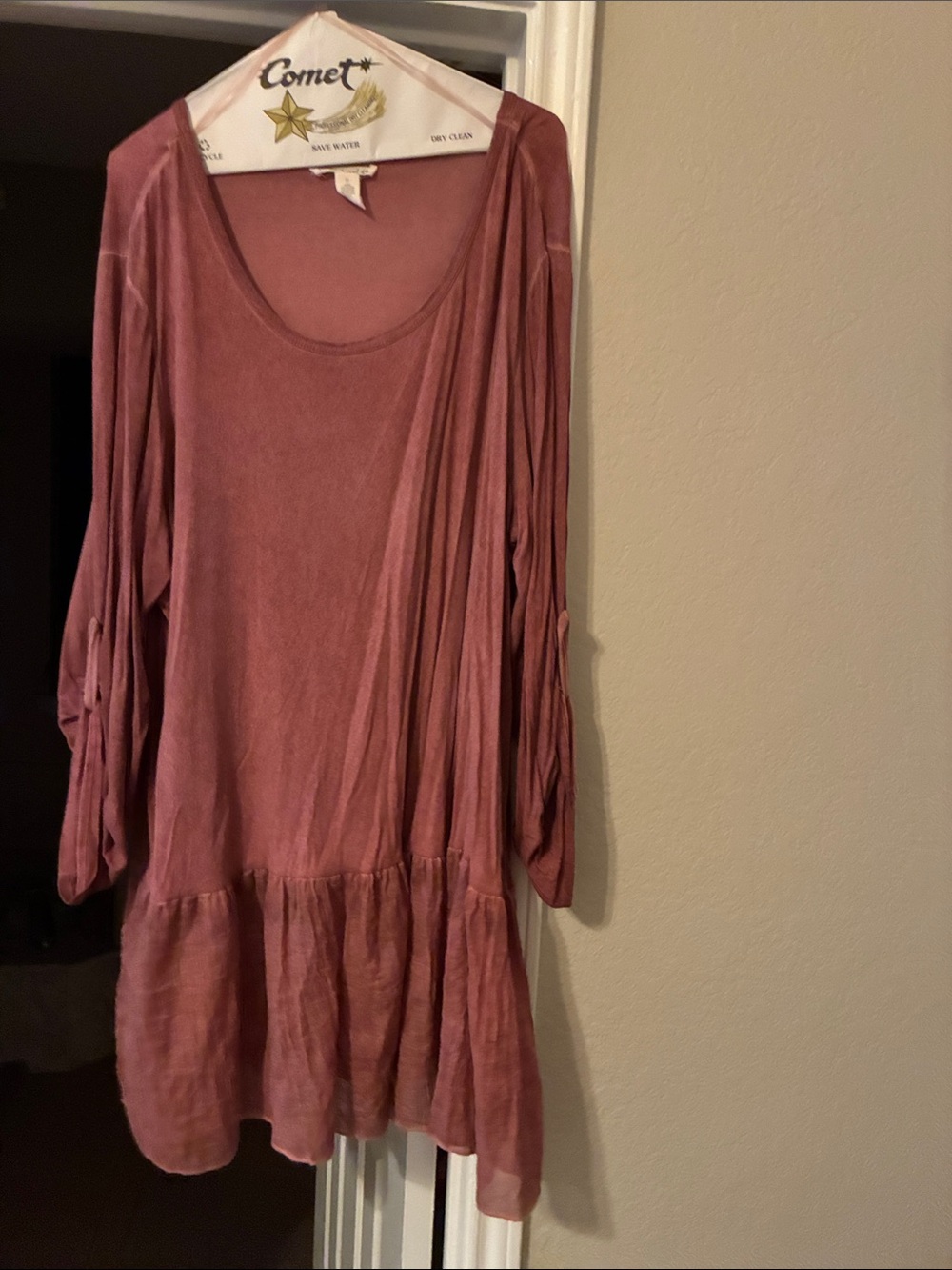 Women's Dusty Rose Scoop Neck Peasant Tunic - Comet